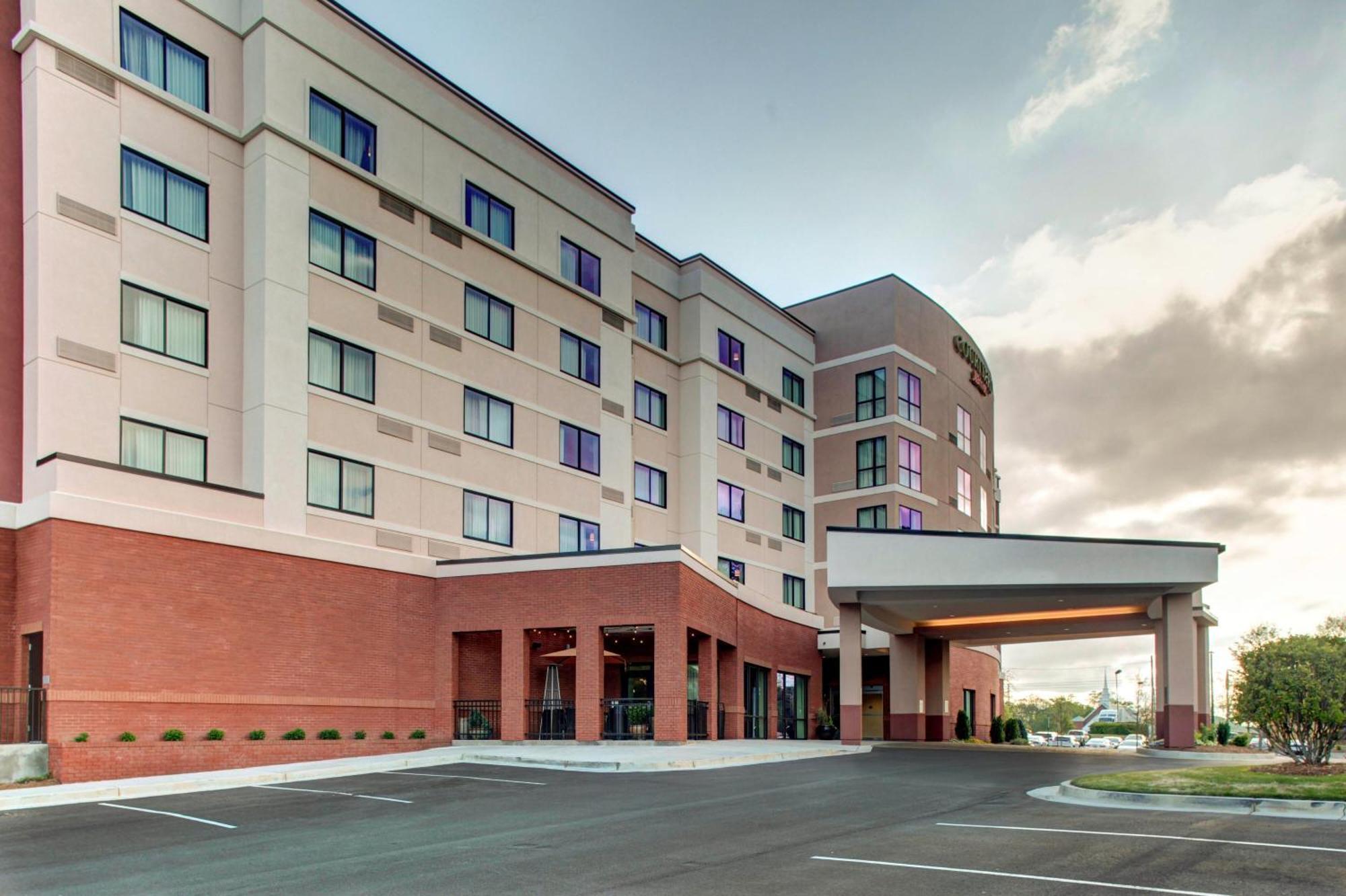 Courtyard By Marriott Carrollton Hotel Exterior foto
