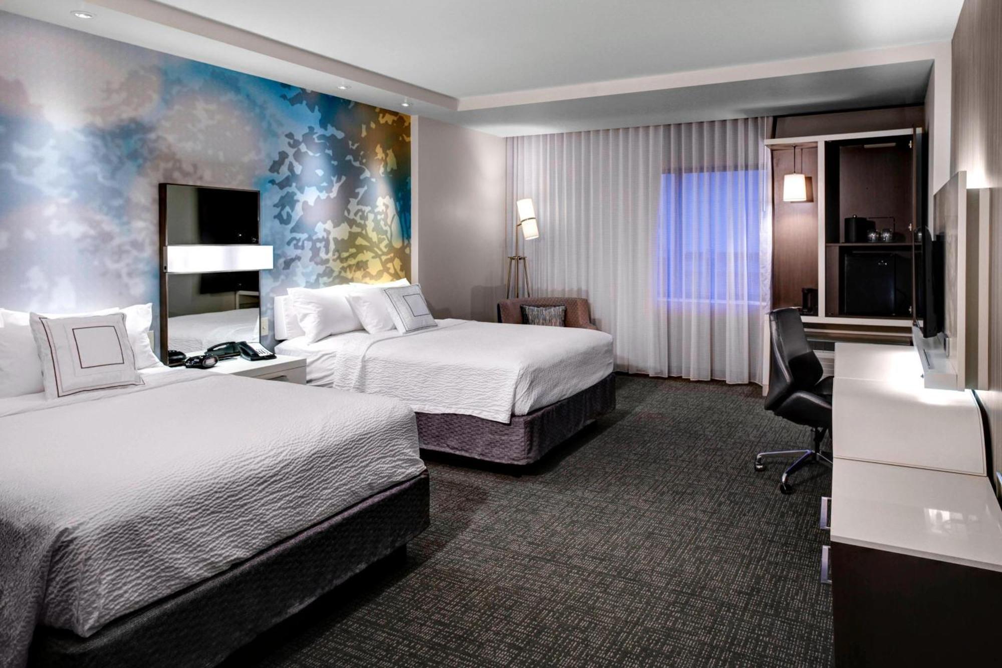 Courtyard By Marriott Carrollton Hotel Exterior foto