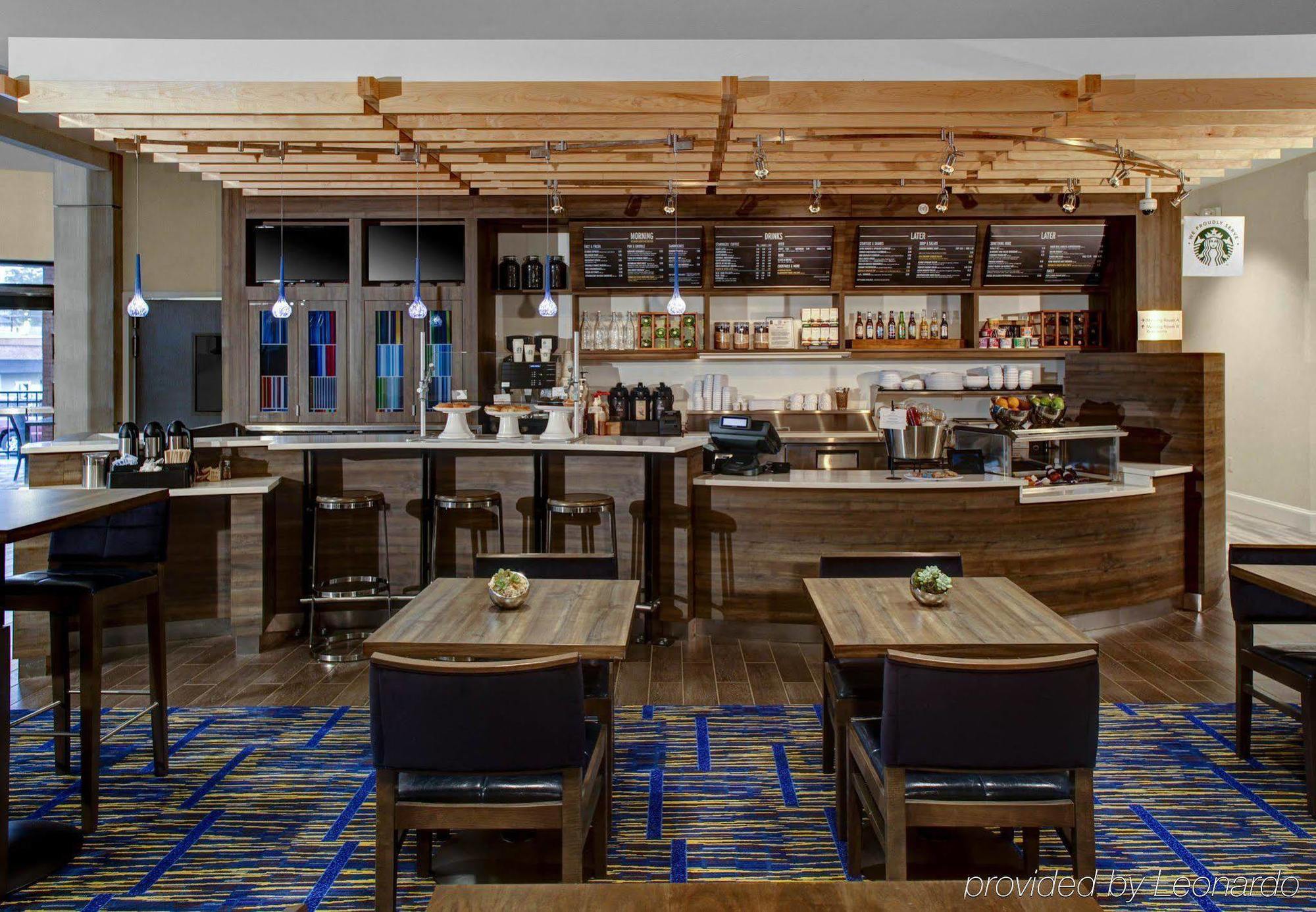 Courtyard By Marriott Carrollton Hotel Exterior foto